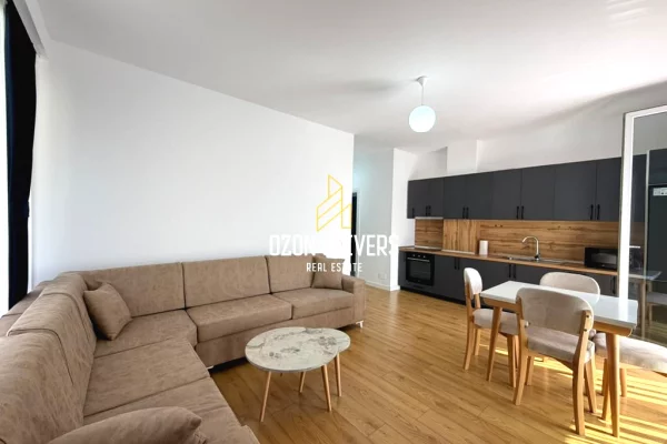 Shtepi me qera Apartament ne Tirane, 2+1, Mobilimi E mobiluar, Pagesa 55,000  Leke.