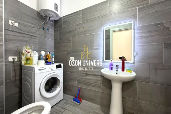 Shtepi me qera Apartament ne Tirane, 2+1, Mobilimi E mobiluar, Pagesa 55,000  Leke.