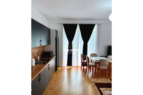 Shtepi me qera Apartament ne Tirane, 2+1, Mobilimi E mobiluar, Pagesa 55,000  Leke.