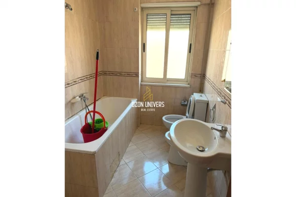 Shtepi me qera Apartament ne Tirane, 1+1, Mobilimi E mobiluar, Pagesa 45,000  Leke.