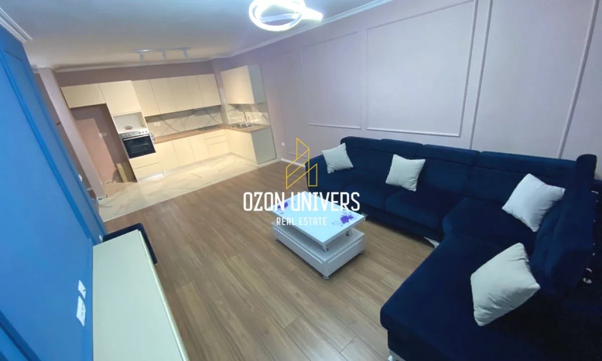 Shtepi me qera Apartament ne Tirane, 2+1, Mobilimi Pjeserisht e mobiluar, Pagesa 50,000  Leke.