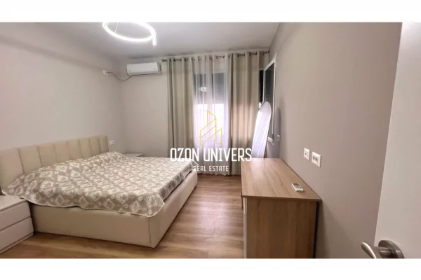 Shtepi me qera Apartament ne Tirane, 2+1, Mobilimi E mobiluar, Pagesa 900  Euro.