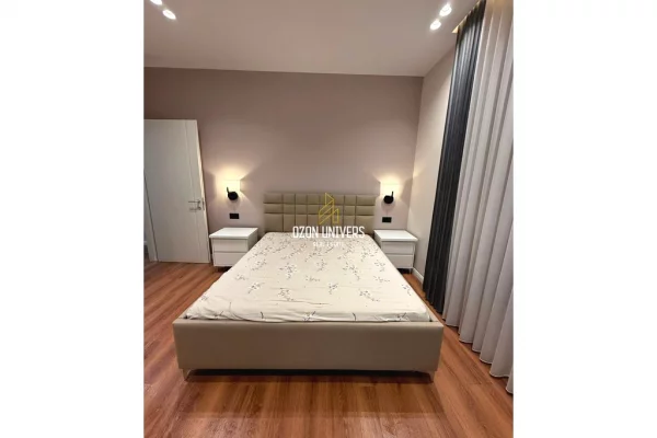 Shtepi me qera Apartament ne Tirane, 2+1, Mobilimi E mobiluar, Pagesa 75,000  Leke.