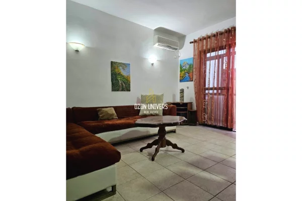Apartament 1+1 për qira tek Varri i Bamit!