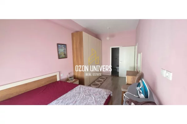 Shtepi ne shitje Apartament ne Tirane, 2+1, Mobilimi E mobiluar, Pagesa 175,000  Euro.