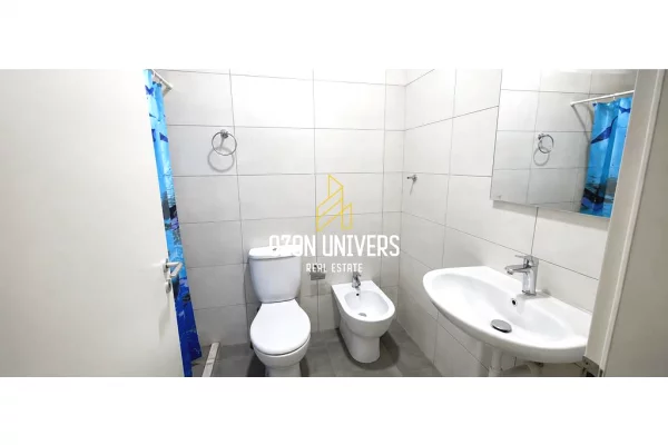 Shtepi ne shitje Apartament ne Tirane, 2+1, Mobilimi E mobiluar, Pagesa 175,000  Euro.
