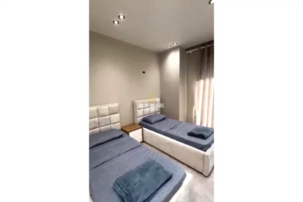 Shtepi ne shitje Apartament ne Lezhe, 2+1, Mobilimi E mobiluar, Pagesa 312,500  Euro.
