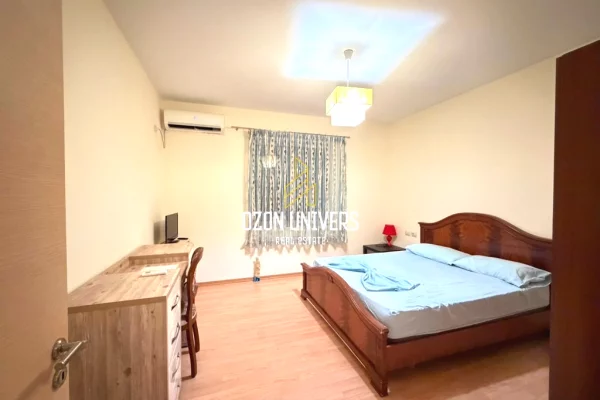 Shtepi me qera Apartament ne Tirane, 3+1, Mobilimi E mobiluar, Pagesa 1,000  Euro.