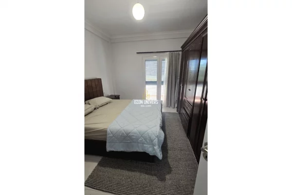 Shtepi me qera Apartament ne Tirane, 3+1, Mobilimi E mobiluar, Pagesa 80,000  Leke.
