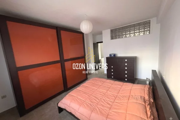 Shtepi ne shitje Apartament ne Tirane, 2+1, Mobilimi Bosh, pa mobiluar, Pagesa 115,000  Euro.