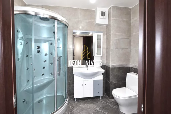 Shtepi ne shitje Apartament ne Tirane, 2+1, Mobilimi Bosh, pa mobiluar, Pagesa 115,000  Euro.