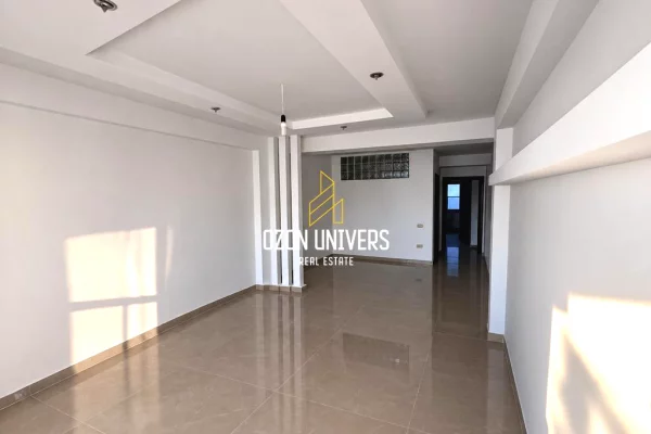 Shtepi ne shitje Apartament ne Tirane, 2+1, Mobilimi Bosh, pa mobiluar, Pagesa 115,000  Euro.