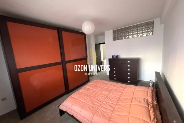 Shtepi ne shitje Apartament ne Tirane, 2+1, Mobilimi Bosh, pa mobiluar, Pagesa 115,000  Euro.