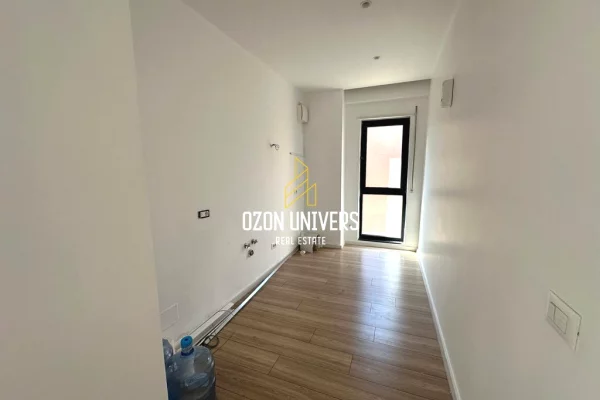 Apartament 3+1+2 per zyra per qira, Myslym Shyri!