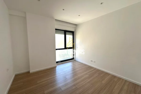 Apartament 3+1+2 per zyra per qira, Myslym Shyri!