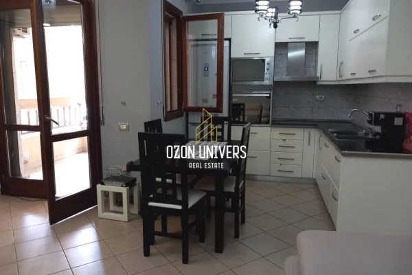 Shtepi ne shitje Apartament ne Tirane, 2+1, Mobilimi E mobiluar, Pagesa 207,900  Euro.