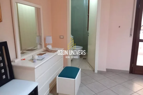 Shtepi ne shitje Apartament ne Tirane, 2+1, Mobilimi E mobiluar, Pagesa 207,900  Euro.