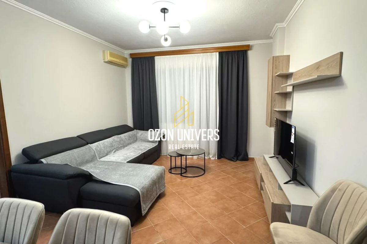 Shtepi me qera Apartament ne Tirane, 1+1, Mobilimi E mobiluar, Pagesa 50,000  Leke.