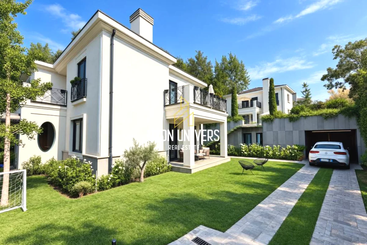 Shtepi ne shitje Apartament ne Tirane, 3+1, Mobilimi Bosh, pa mobiluar, Pagesa 4,000,000  Euro.