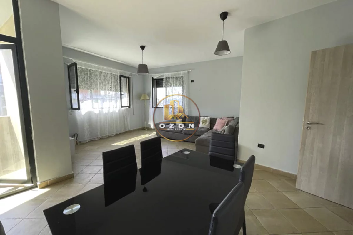 Shtepi ne shitje Apartament ne Tirane, 2+1, Mobilimi Bosh, pa mobiluar, Pagesa 14,500,000  Leke.