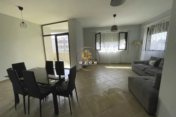 Shtepi ne shitje Apartament ne Tirane, 2+1, Mobilimi Bosh, pa mobiluar, Pagesa 14,500,000  Leke.