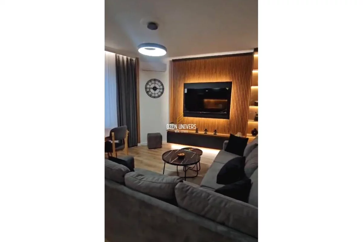 Shtepi ne shitje Apartament ne Tirane, 1+1, Mobilimi E mobiluar, Pagesa 12,960,000  Leke.