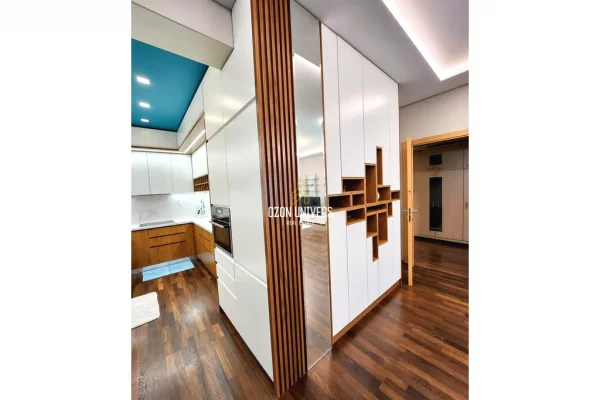 Shtepi me qera Apartament ne Tirane, 2+1, Mobilimi E mobiluar, Pagesa 1,300  Euro.