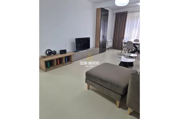 Shtepi me qera Apartament ne Tirane, 2+1, Mobilimi E mobiluar, Pagesa 85,000  Leke.