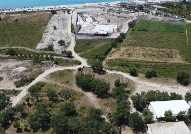 Truall ose Toke ne Himare - 85,000 Euro