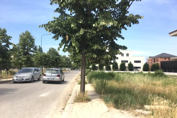 Truall ose Toke ne Himare - 139,000 Euro