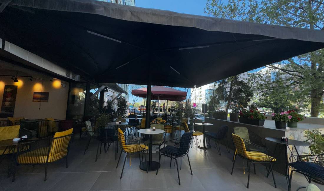 Shitet cader per bare ose restorant