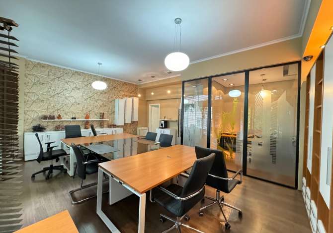 Ambient Biznesi me Qira tek Ish Ekspozita,1500Euro/muaj i Diskutueshem!