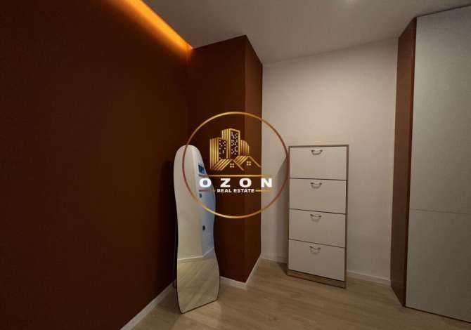 Appartamento in vendita a Tirana 1+1, Arredato