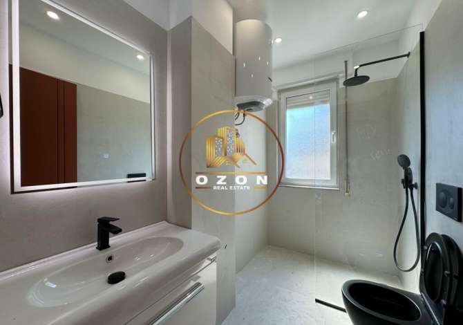 Appartamento in vendita a Tirana 1+1, Arredato