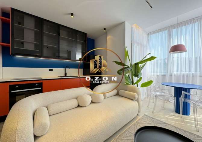 Apartament 1+1 në shitje me pamje fantastike te Kopshtit Botanik , Komuna e Parisit!