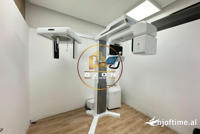 Shitet Biznesi (Klinike) ne Rrugen Perlat Rexhepi, Bllok!