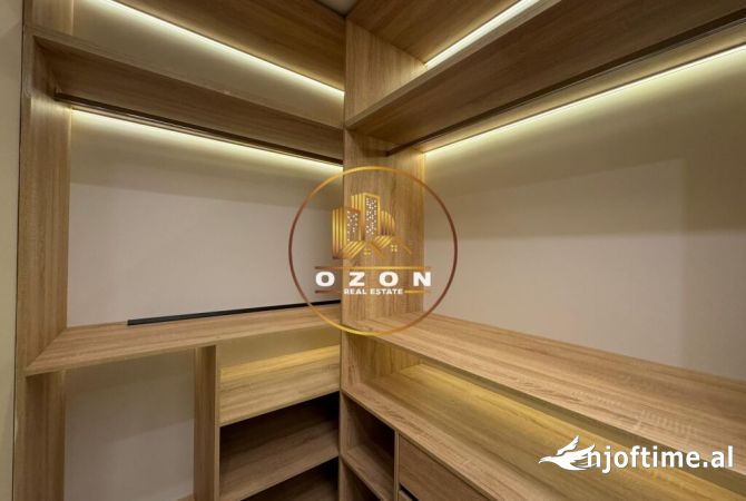 Shtepi ne shitje Apartament ne Tirane, 1+1, Mobilimi E mobiluar, Pagesa 155,000  Euro.