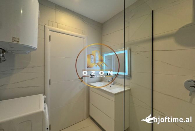 Shtepi ne shitje Apartament ne Tirane, Garsoniere, Mobilimi E mobiluar, Pagesa 105,000  Euro.