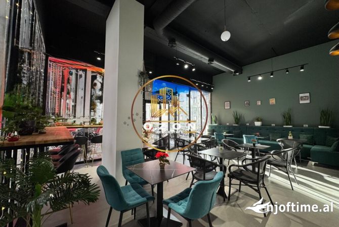 Ambiente Commerciale in Vendita 2+1 a Tirana - 30,000 Euro
