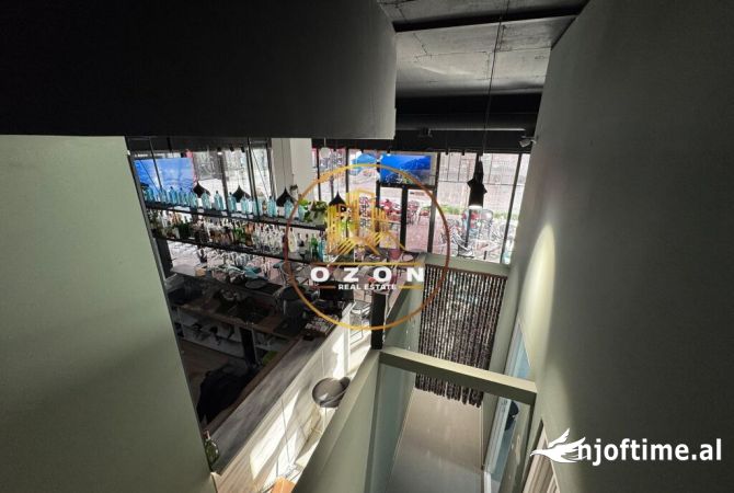Ambiente Commerciale in Vendita 2+1 a Tirana - 30,000 Euro