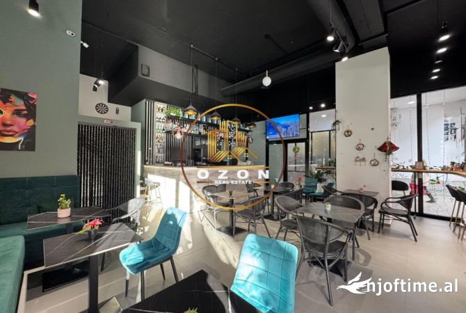 Ambiente Commerciale in Vendita 2+1 a Tirana - 30,000 Euro