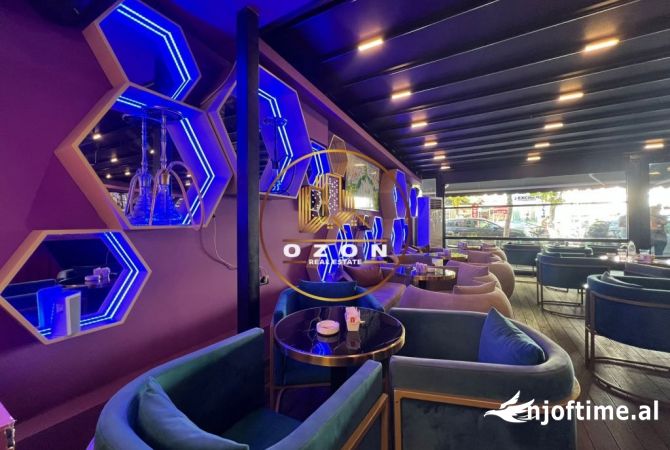 Ambiente Commerciale in Vendita 2+1 a Tirana - 430,000 Euro