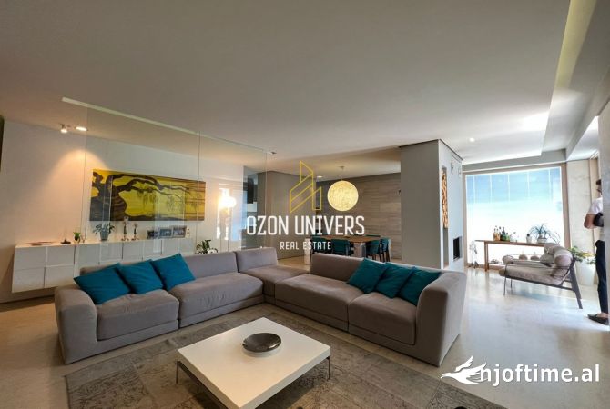 Penthouse (3+1+2+2 poste parkimi) për Shitje | Kodra e Diellit!