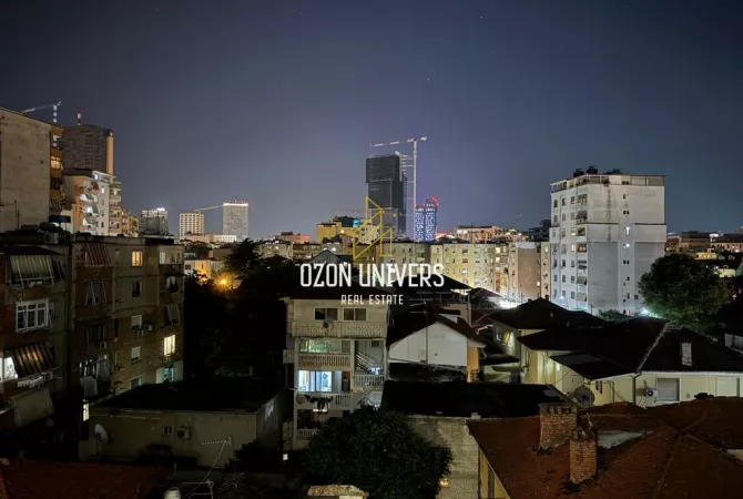 Shtepi ne shitje Apartament ne Tirane, 1+1, Mobilimi E mobiluar, Pagesa 165,000  Euro.