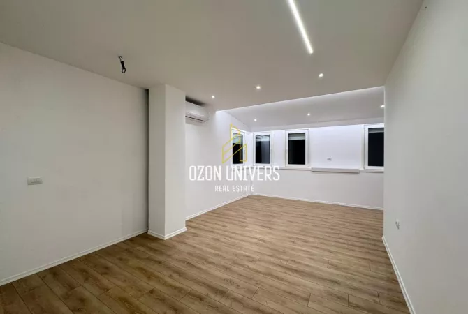 Shtepi ne shitje Apartament ne Tirane, 1+1, Mobilimi E mobiluar, Pagesa 165,000  Euro.