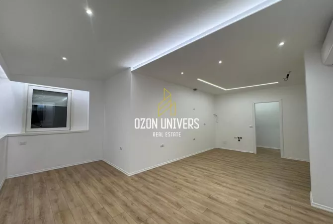 Shtepi ne shitje Apartament ne Tirane, 1+1, Mobilimi E mobiluar, Pagesa 165,000  Euro.