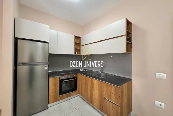 Shtepi me qera Apartament ne Tirane, 1+1, Mobilimi E mobiluar, Pagesa 650  Euro.