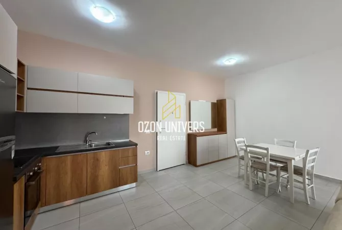 Shtepi me qera Apartament ne Tirane, 1+1, Mobilimi E mobiluar, Pagesa 650  Euro.
