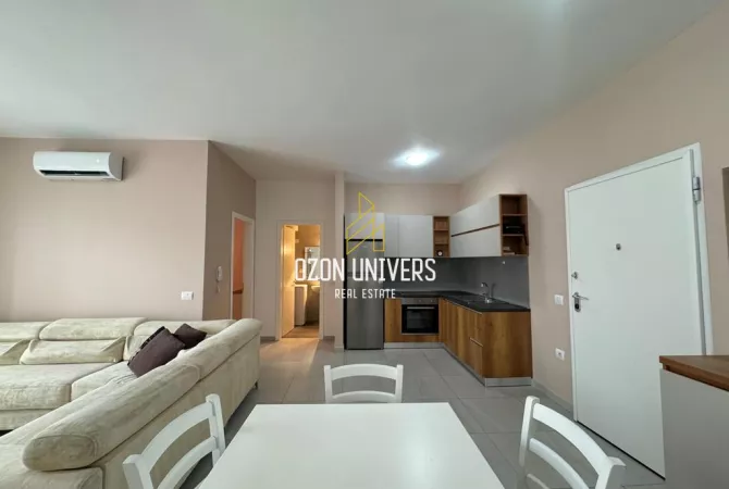 Shtepi me qera Apartament ne Tirane, 1+1, Mobilimi E mobiluar, Pagesa 650  Euro.