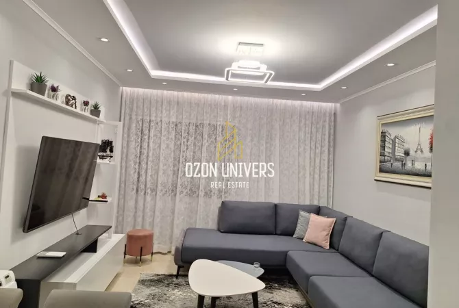 Apartament 2+1 për shitje tek Kopshti Botanik, pranë Xhamisë!